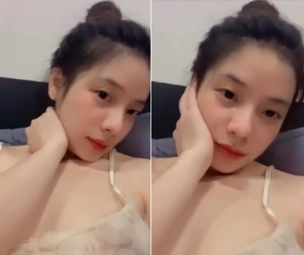 Xem phim sex HD Vietsub miễn phí tại sexvn01.com - Clip Tiktoker Tống Khánh Linh và cuộc tình nóng bỏng với bạn trai