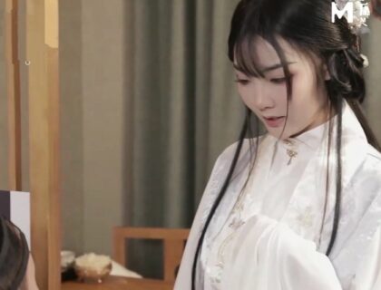 Cùng cô tiên nữ núi tuyết khéo léo tận hưởng đêm say đắm